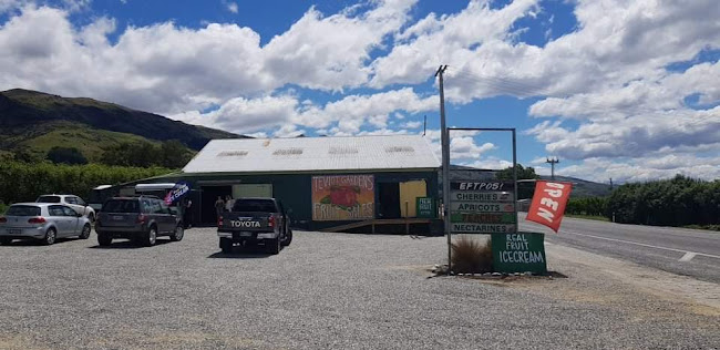 Teviot Orchard Fruit Stall - Roxburgh