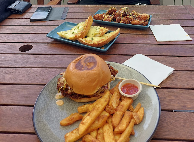 37 Queen Street, Northcote Point, Auckland 0627, New Zealand