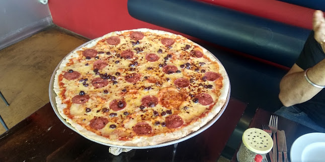 Comentarii opinii despre Wholly Bagels & Pizza Thorndon