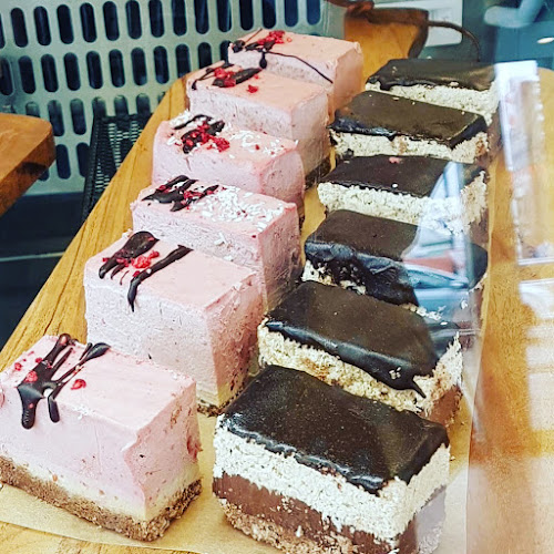 Raw Cakes - Whangārei