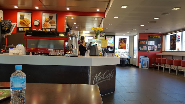 McDonald's Ashburton - Hospitality and gastronomy
