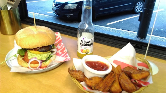 128 The Strand, Whakatāne 3120, New Zealand