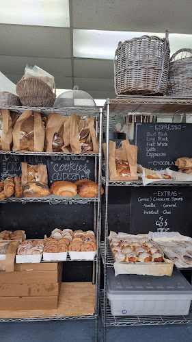 Little Bread Loaf - Alicetown - Lower Hutt