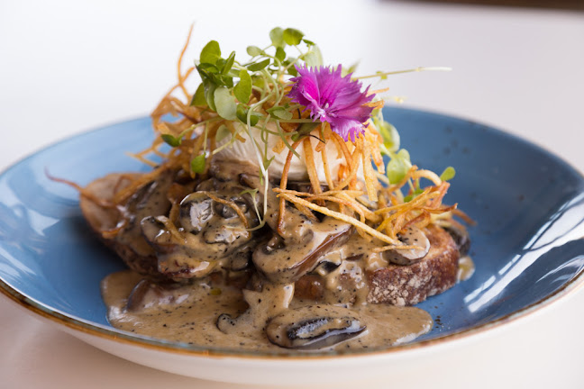 Comentarii opinii despre Constellation Cafe