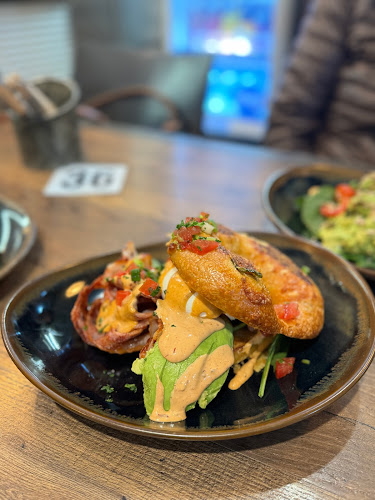 The Kitchen Cromwell - Hospitality and gastronomy