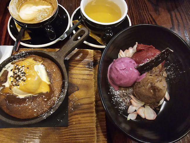 Vault 21 - Hospitality and gastronomy