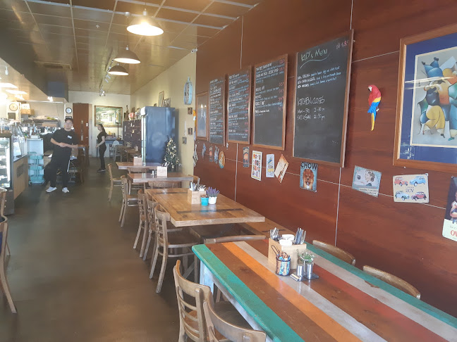 Comments and reviews of Euro Deli