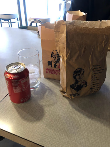 Opinii despre Burgers & Beers Inc. Colombo în Christchurch - Hospitality and gastronomy