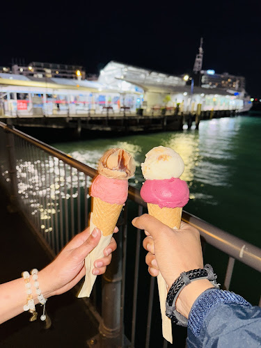 Island Gelato Co. CBD Ferry Terminal - Hospitality and gastronomy