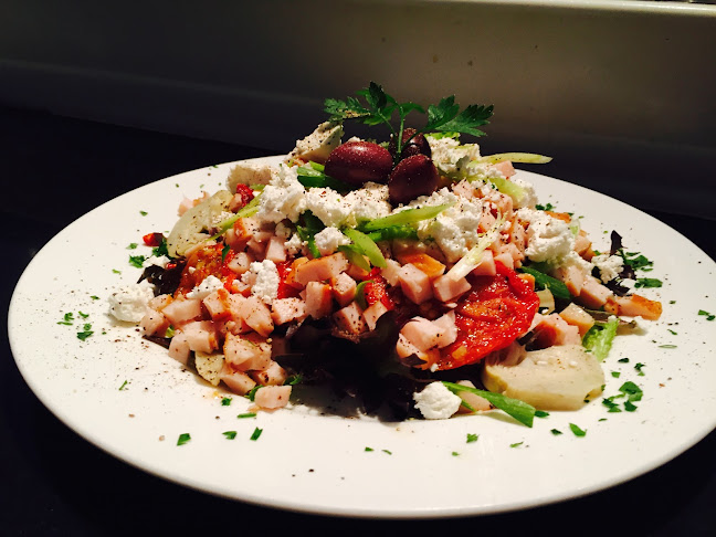 Reviews of Tonnino Pizzeria in Auckland - Hospitality and gastronomy