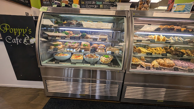 Reviews of Poppys Cafe in Whakatāne - Hospitality and gastronomy