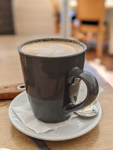 Riverside Cafe Open Times