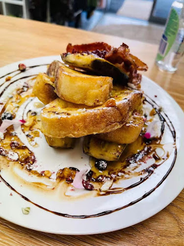 Comentarii opinii despre Lemon Tree Café