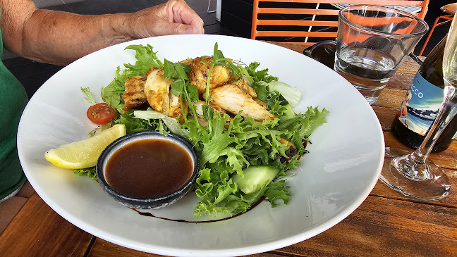 Comentarii opinii despre Seven Hills Cafe, Restaurant and Bar