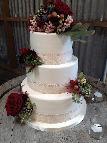 Truly Scrumptious Cakes - Arrowtown