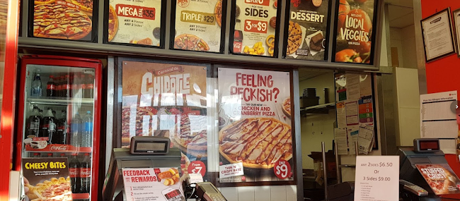 Pizza Hut Kerikeri - Hospitality and gastronomy