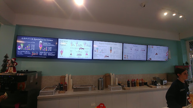 Lady Janes Ice Cream Parlour - Hospitality and gastronomy