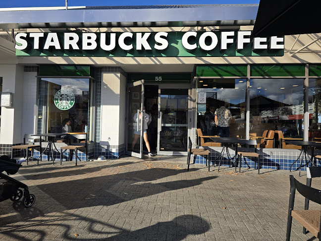 Starbucks Browns Bay - Hospitality and gastronomy