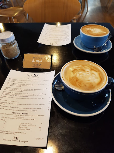 Comentarii opinii despre ten27