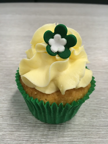 Delish Cupcakes - Hospitality and gastronomy