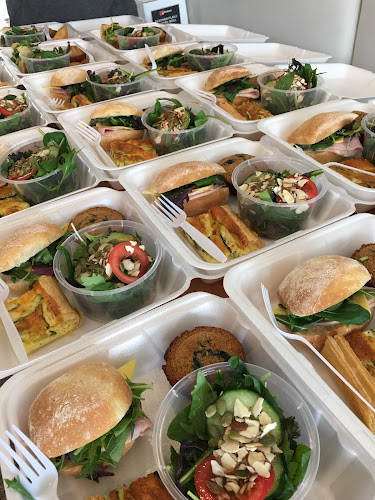 Blue Rose. - Auckland