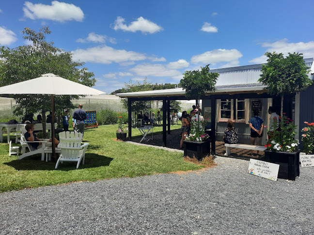 Opinii despre Blue River Orchard în Waipapa - Hospitality and gastronomy