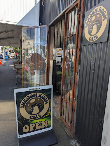 The Shroom Room - Hospitality and gastronomy