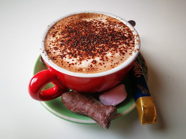 Route 6 Cafe and Bar - Lumsden