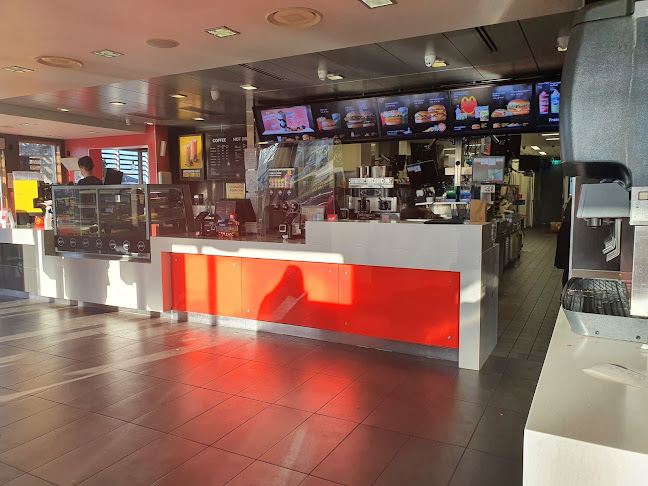 McDonald's Hawera - Hospitality and gastronomy
