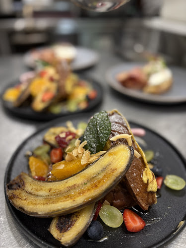 Therapy Coffee - Hospitality and gastronomy