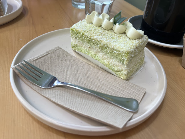 Folds Patisserie - Hospitality and gastronomy