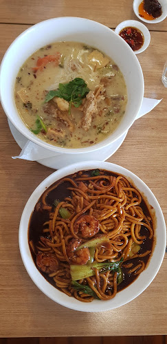 Comentarii opinii despre Kampung Style Malaysian Cafe