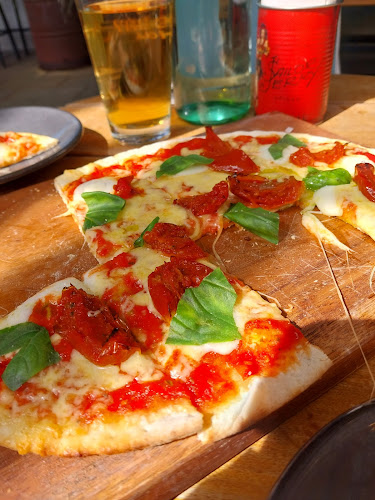 Comentarii opinii despre Long Bay Surf Club