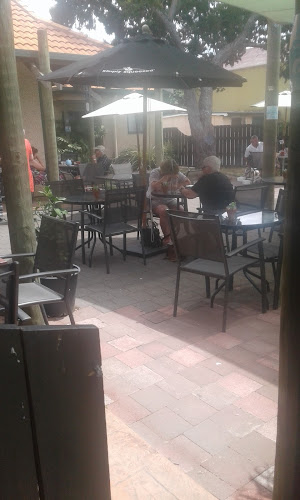 Comments and reviews of Serendipity Cafe