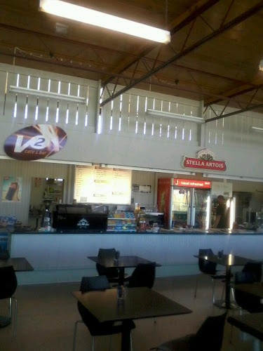 Comentarii opinii despre Darton Field Cafe At Gisborne Airport
