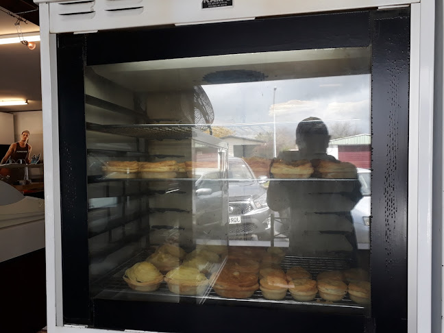 Calum's Bakery Ltd - Papakura