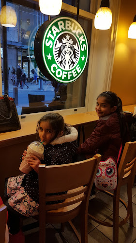 Opinii despre Starbucks Lambton Quay în Wellington - Hospitality and gastronomy