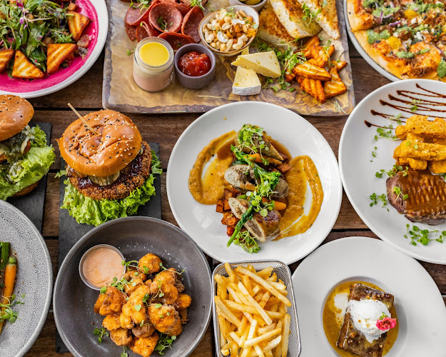 Opinii despre The Stables Whitford în Whitford - Hospitality and gastronomy