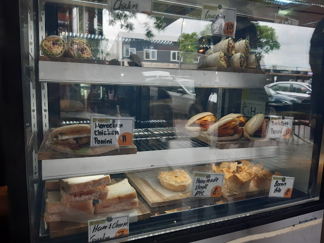 Zippy Central Bar & Cafe. - Hospitality and gastronomy