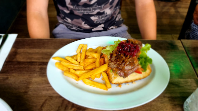 Comentarii opinii despre The Orchard