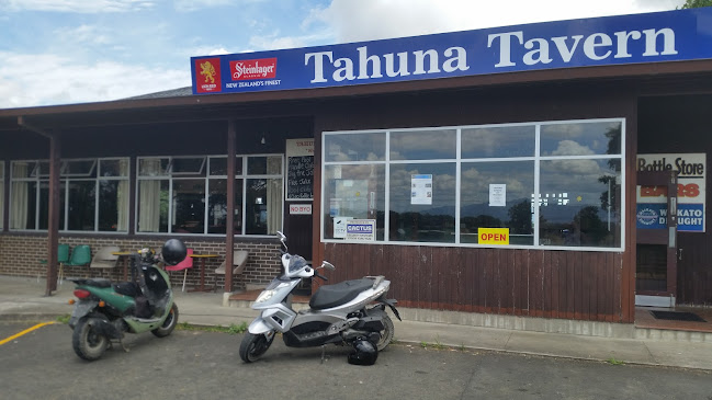 Tahuna Tavern