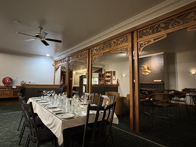 Elegance at 148 on Elles Restaurant - Hospitality and gastronomy