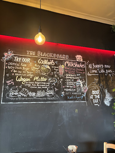 Comentarii opinii despre The Wagon HDP