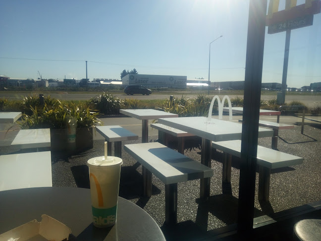 McDonald's Rolleston - Hospitality and gastronomy