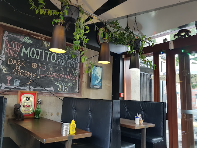 Reviews of Ralph's in Auckland - Hospitality and gastronomy