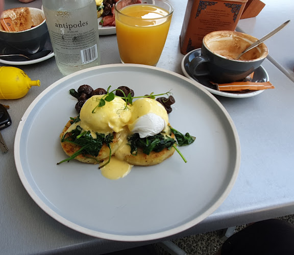 LuvCoffee - Hospitality and gastronomy