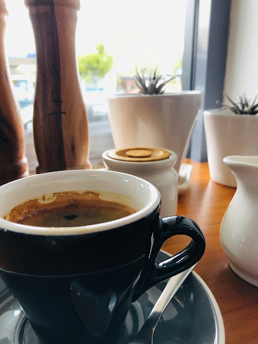 Comments and reviews of Milk & Honey