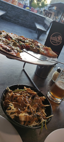 Opinii despre Fat Badgers Pizza Bar Queenstown în Queenstown - Hospitality and gastronomy