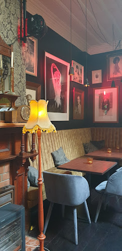 Comentarii opinii despre Dome Cinema