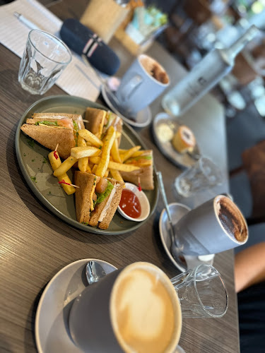 The Coffee Club Great South Road (Greenlane) - Hospitality and gastronomy